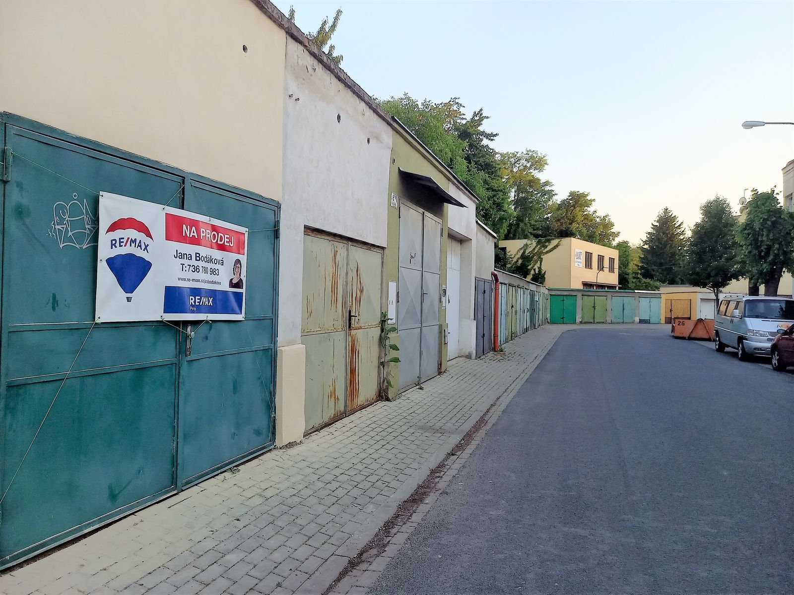 Prostorná garáž s výškou 3,10 m